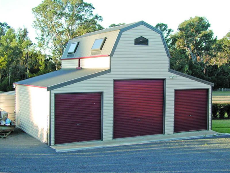 Quaker barns with 3 roller doors and one gable elite garages and barns